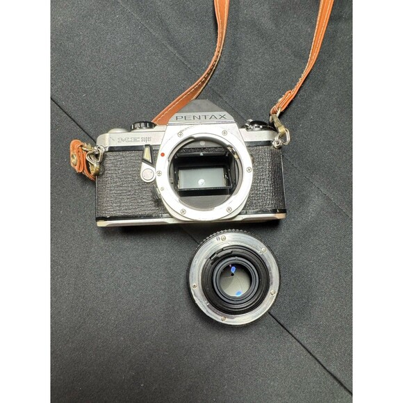 Pentax ME Super Film Camera with PENTAX-M 1.2 / 50mm Lens, Strap, AF 200T Flash - Picture 7 of 7